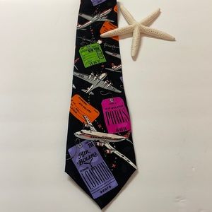 Caesars Exclusive Men’s Novelty Tie in 100% Silk